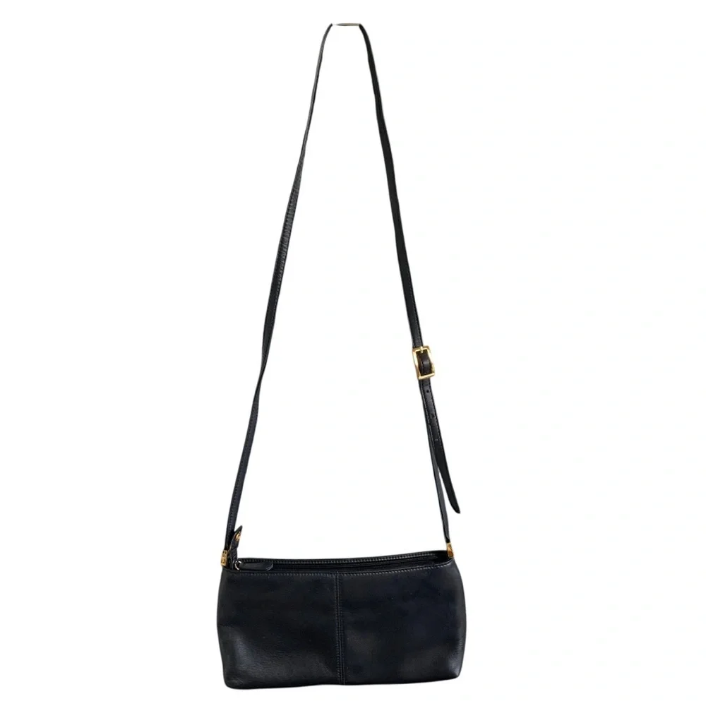 Etienne Aigner Black Cowhide Leather Crossbody Bag Purse Handbag - Picture 2 of 6